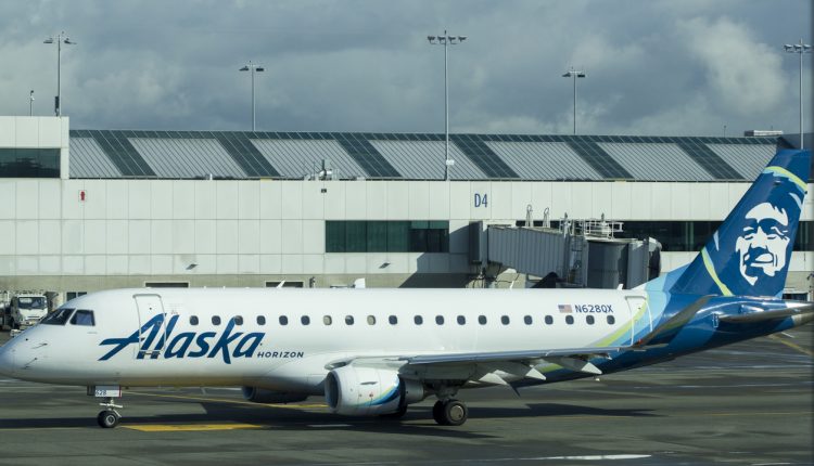 An Alaska Horizon aeroplane at Portland International Airport