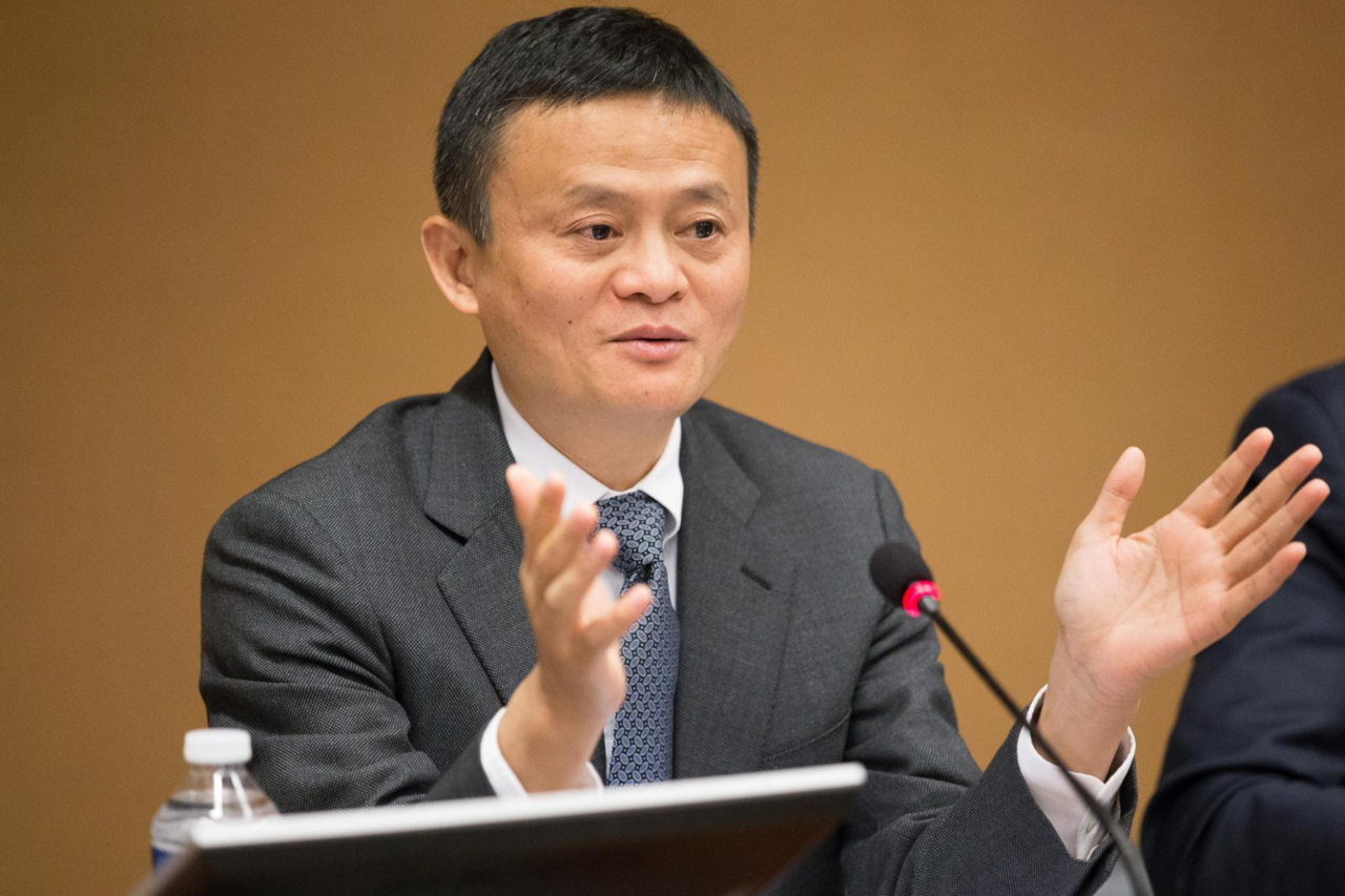 Jack Ma speaking at podium