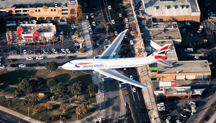 British Airways 747 flying over Sepulveda Boulevard