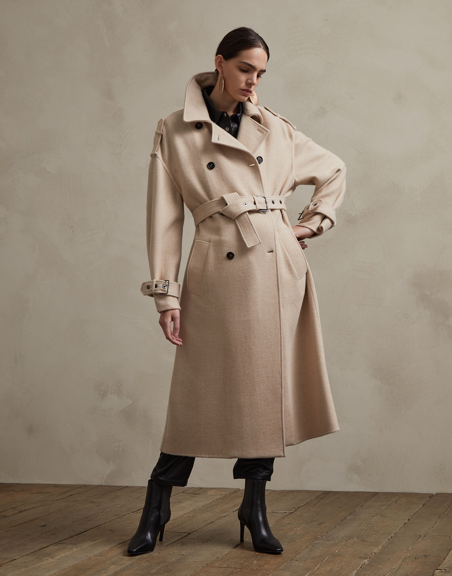 Brunello Cucinelli Hand-crafted cashmere and cotton diagonal trench coat with monili