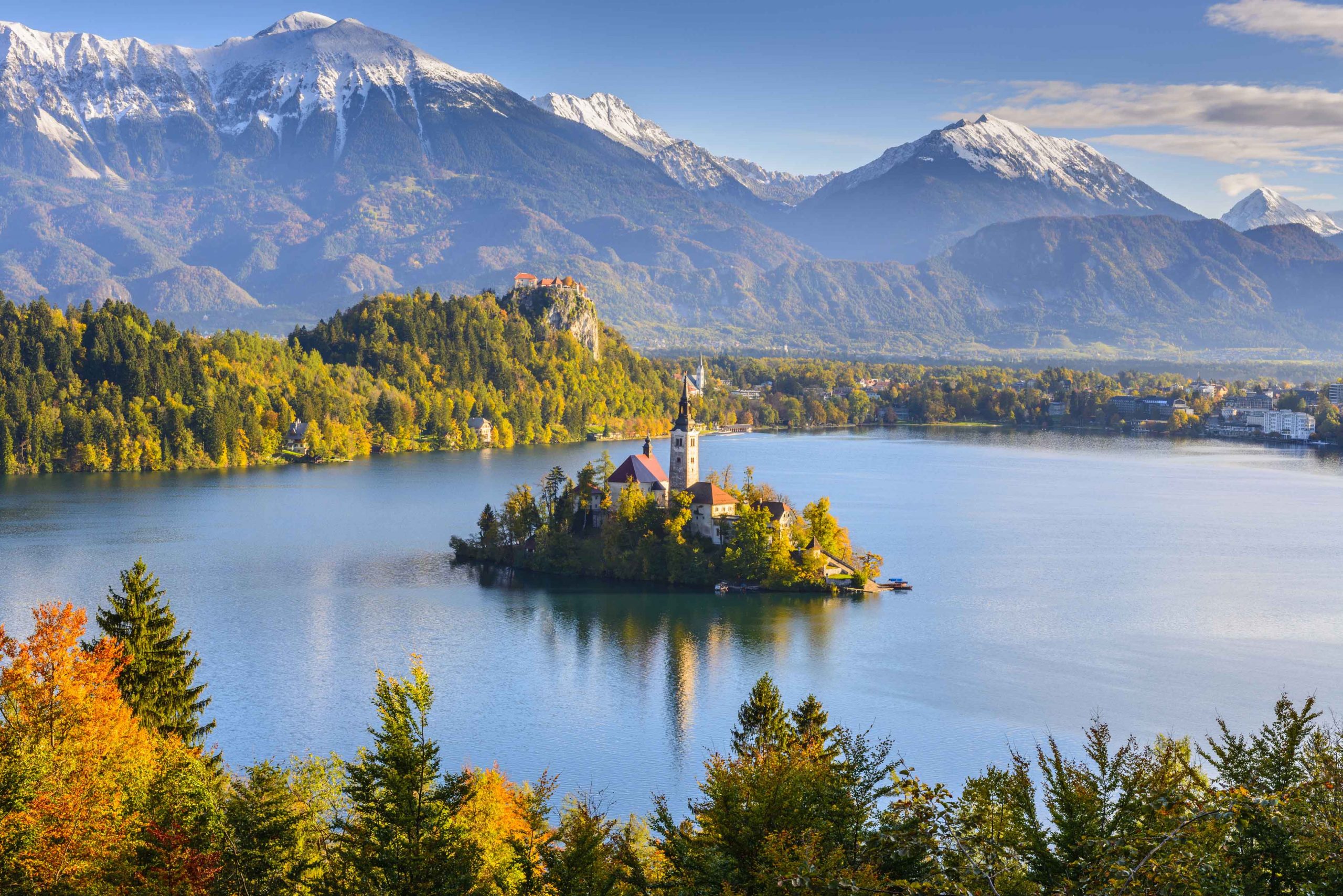 Словения. Озеро Блед Словения. Словакия озеро Блед. Любляна озеро Блед. Озеро блейскою Словения.