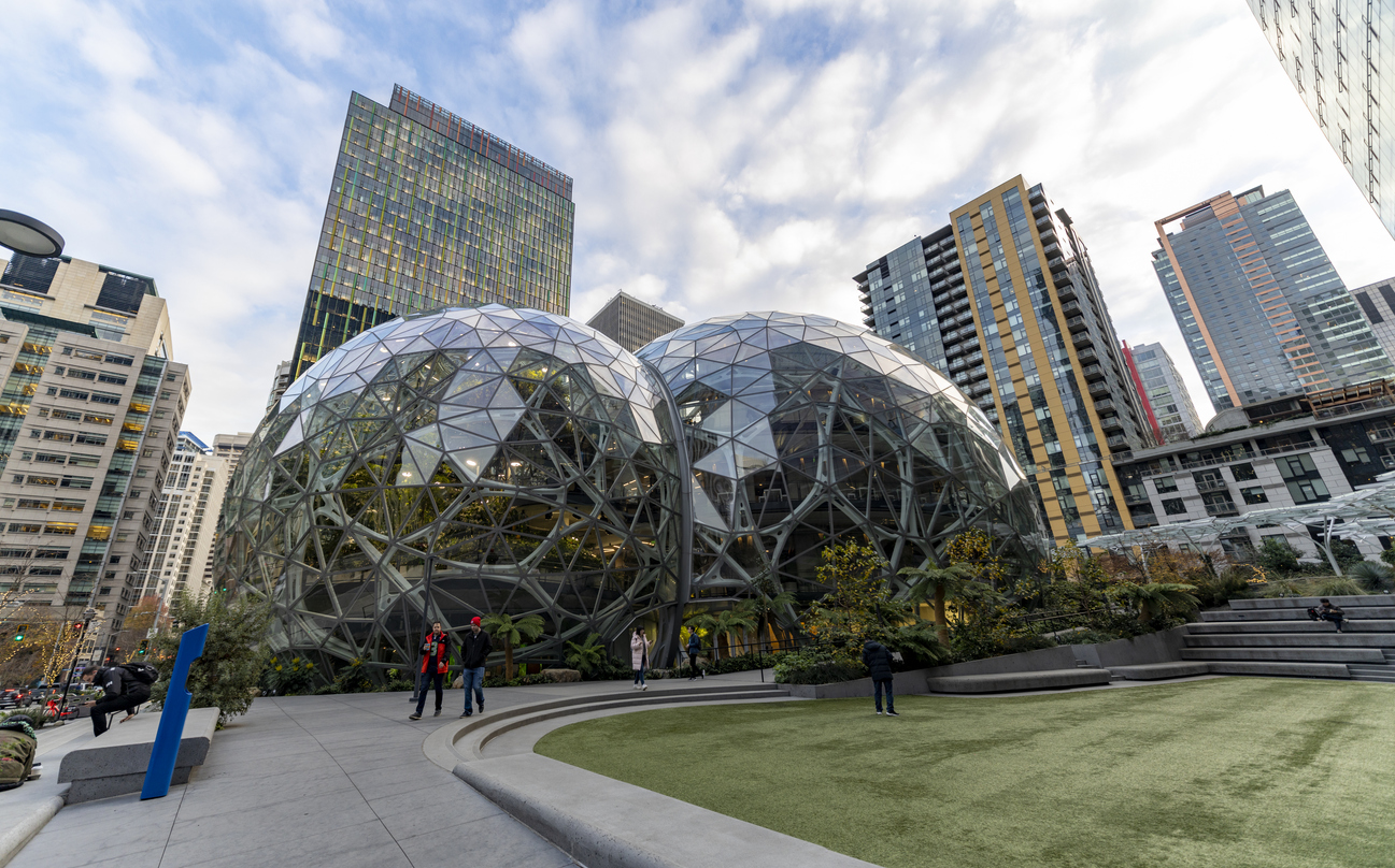Spherical terrariums at Amazon's Seattle campus
