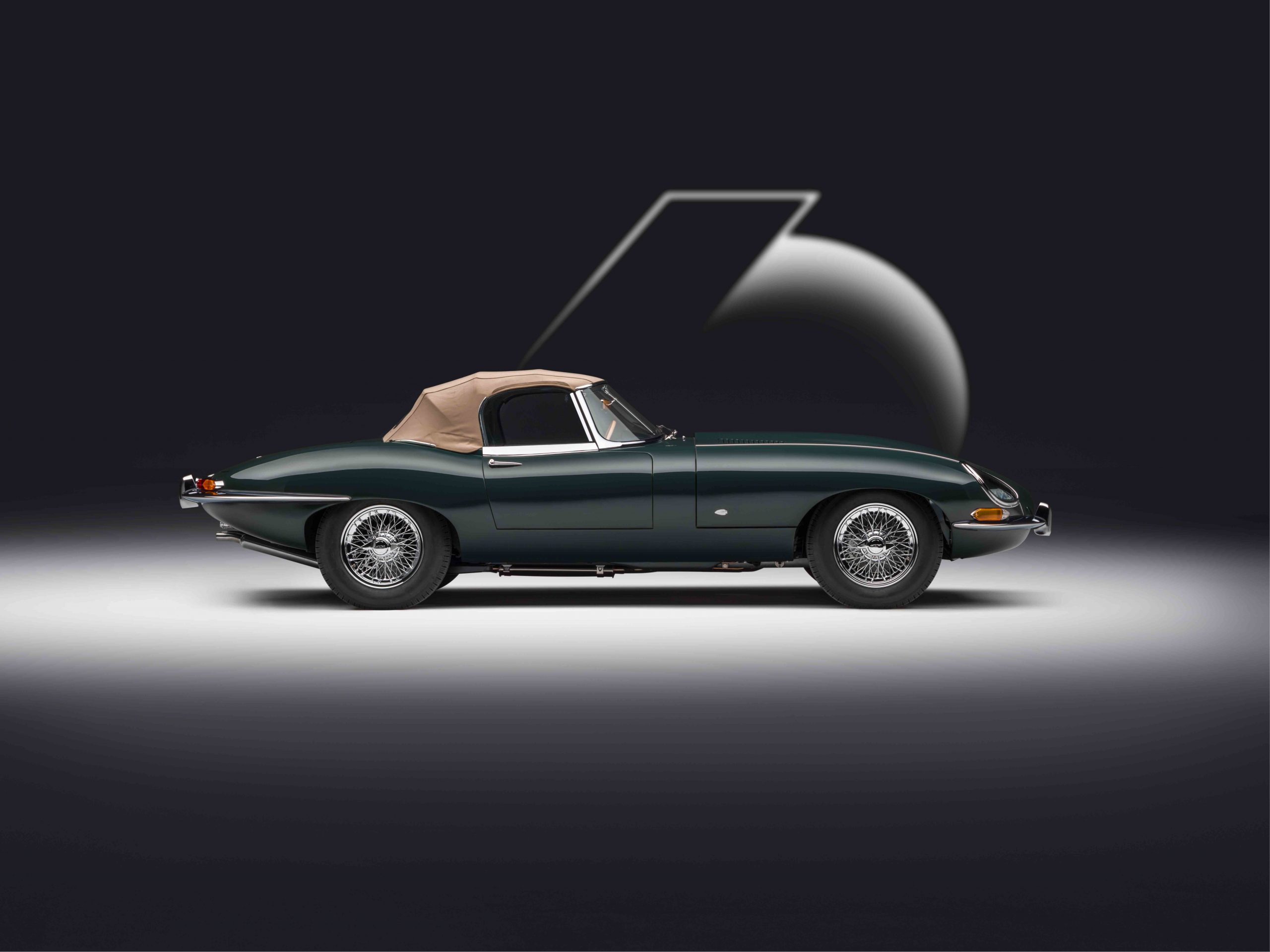 Jaguar E-Type 60th Anniversary '77 RW' . Photo: Jaguar