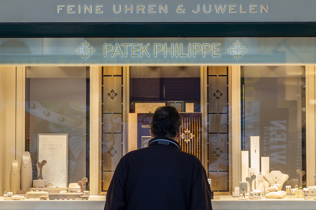 Patek Philippe store front