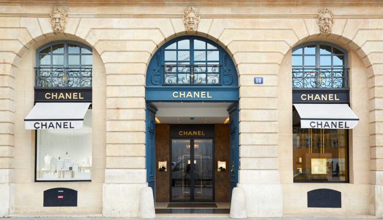 Chanel shop front