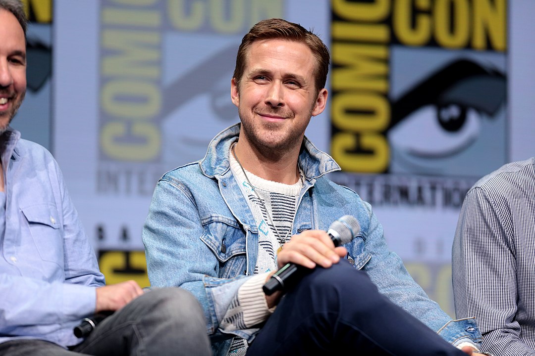Ryan Gosling speaking at the 2017 San Diego Comic Con International