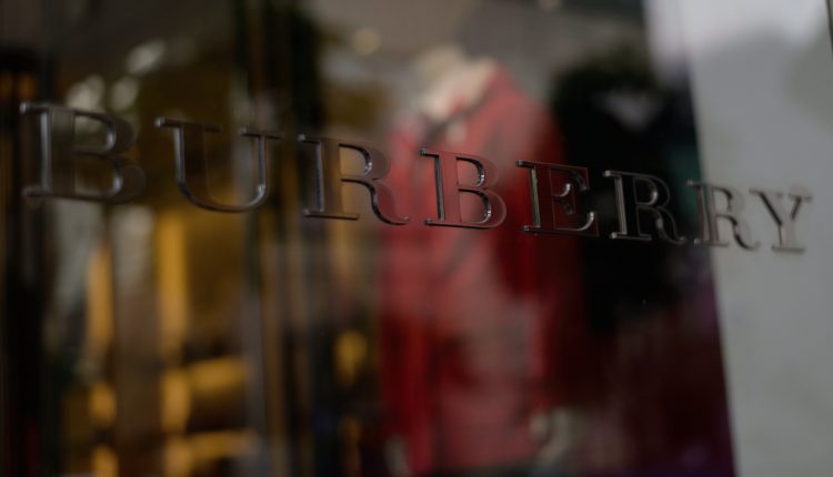 Burberry sign/logo