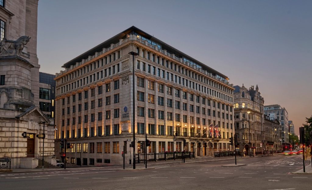 A picture of the exterior of the Hyatt Regency London Blackfriar.
