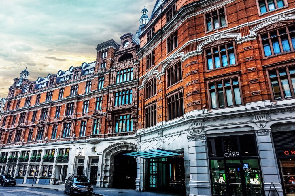 the exterior of the Andaz London Hotel on Liverpool Street in East-London.