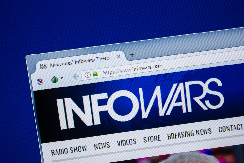 ryazan,,russia, ,july,24,,2018:,homepage,of,infowars,website