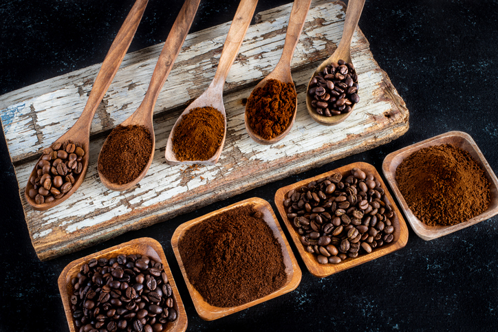 many roasted coffee beans on the table.