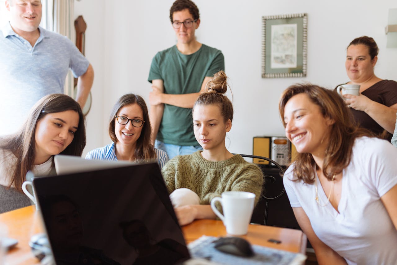Training Tomorrow’s Leaders: Why Entry-Level Jobs Still Matter in the Age of AI
