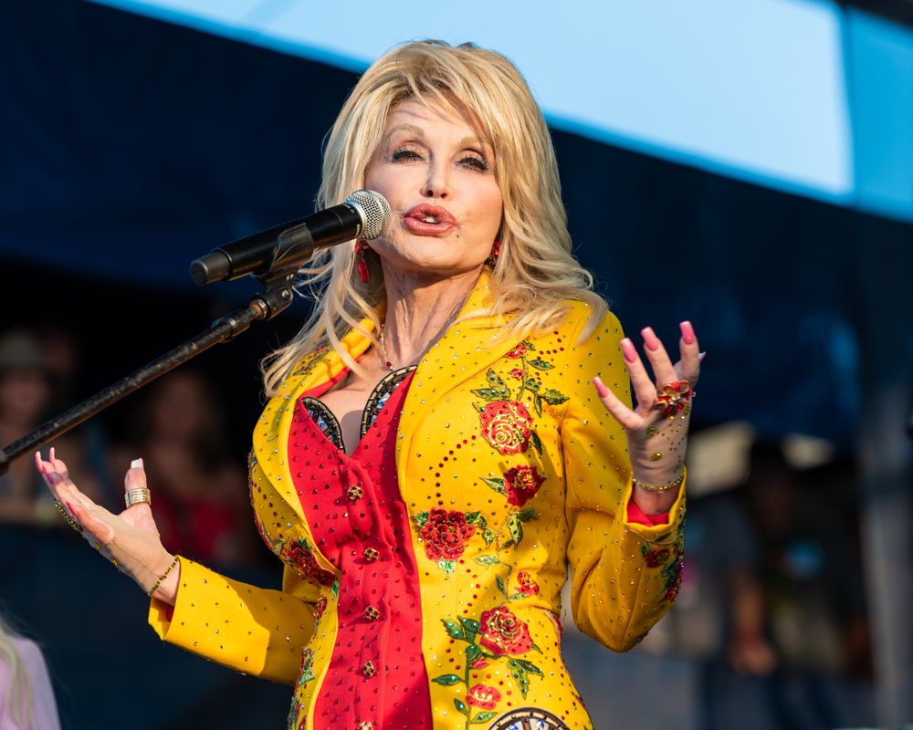 newport,,rhode,island,,usa, ,july,27,2019:,dolly,parton,performs