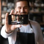 SYNCO XView M4 Selfie Monitor Screen Review: Worth It for Vlogging in 2025?