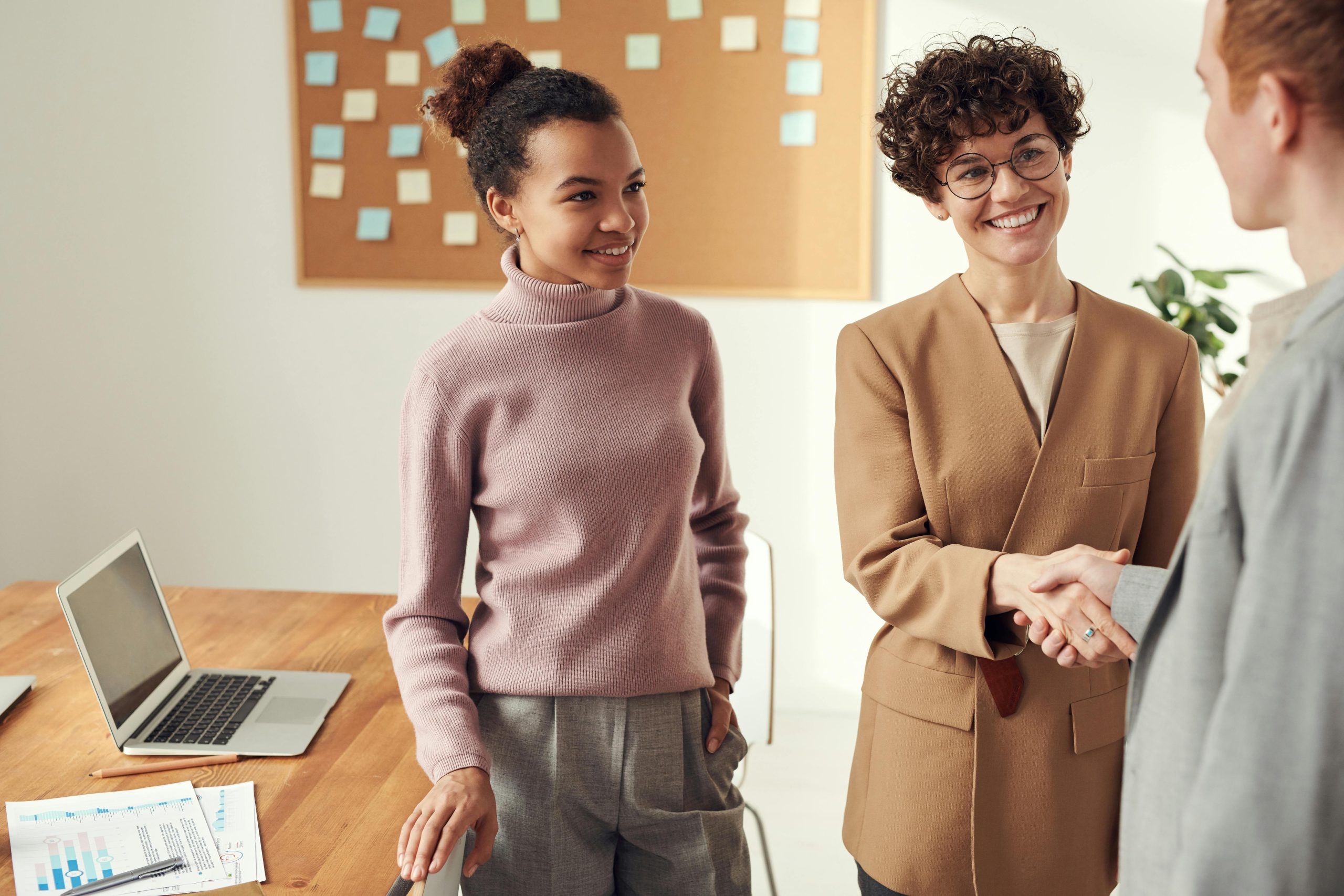 How New Entrepreneurs Can Navigate Team Turnover and Growth