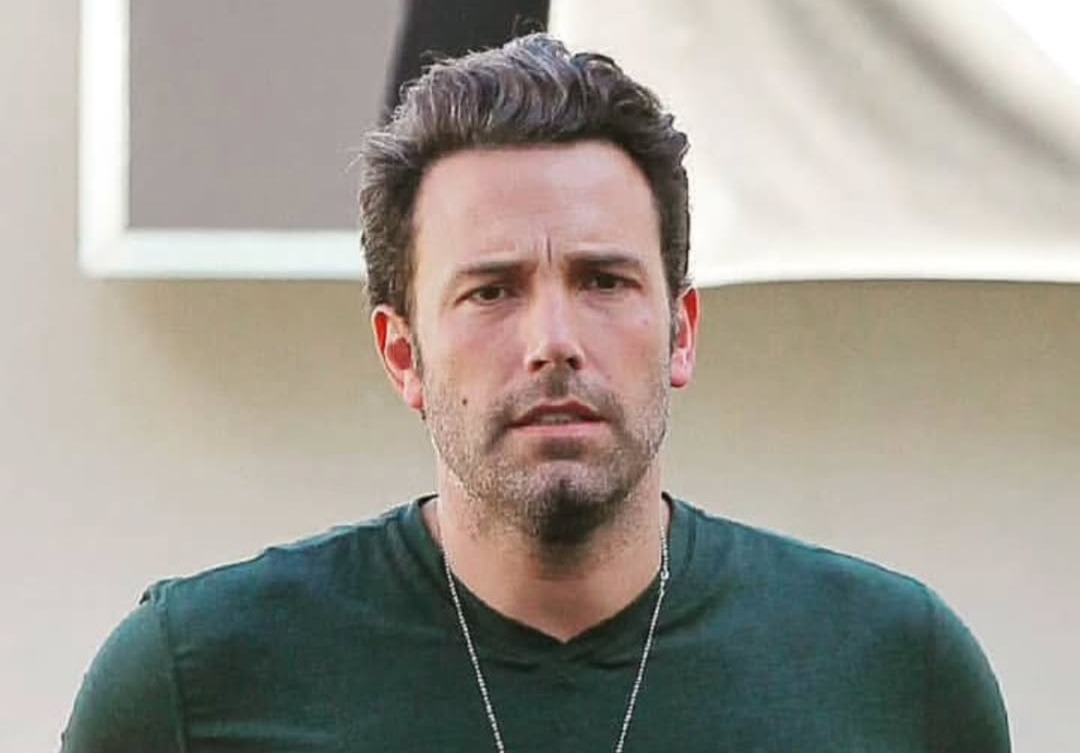 480866053 659074446474401 7680320162898806356 n