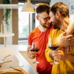 The Best Gay Dating Apps to Use in 2025