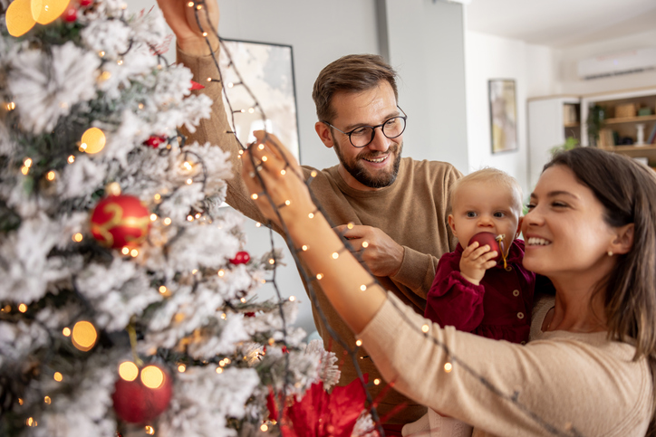 Christmas Decorating Trends 2025: What’s In This Year
