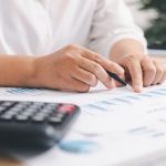 Expert Tips to Manage Your Money in 2026